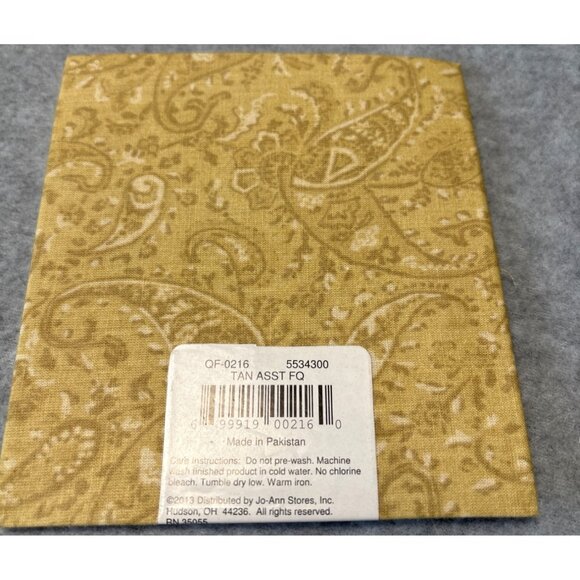 Tan Paisley Fabric Quarters 18" x 21" Cotton For Crafts Sewing Quilting Jo-Ann S - Picture 3 of 4
